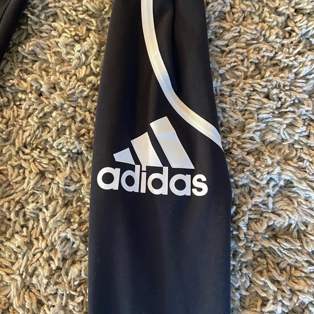 Adidas leggings